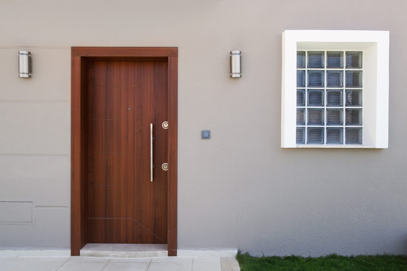 drzwi zewnętrzne